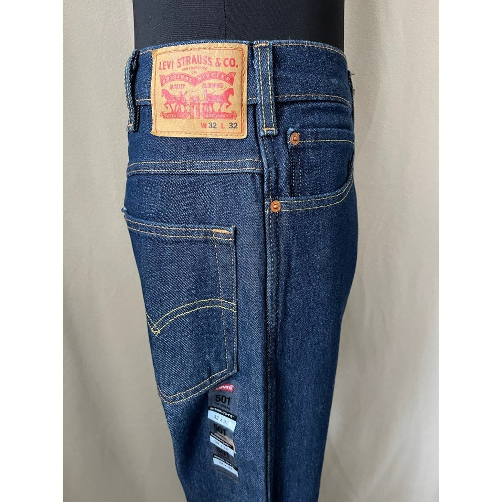 Levi’s Mens 501 Original Dark Wash Straight Fit Jeans - Picture 4 of 12